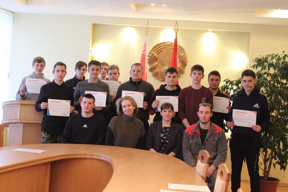 Дніпровський фаховий коледж технологій та дизайну