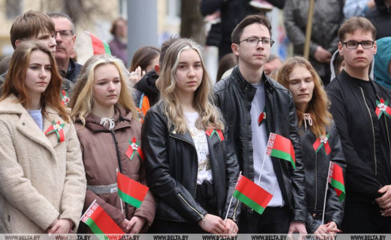 Участие в торжественном мероприятии, посвященном Дню Государственного герба Республики Беларусь и Государственного флага Республики Беларусь