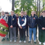 Торжественное возложение венков и цветов у Мемориального захоронения на Песковатикском кладбище